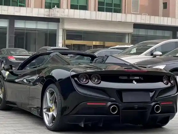 Ferrari F8 2020