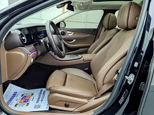 Mercedes-Benz E-Class 2022