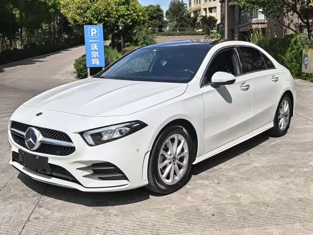 Mercedes-Benz A-Class 2021 — фото 1
