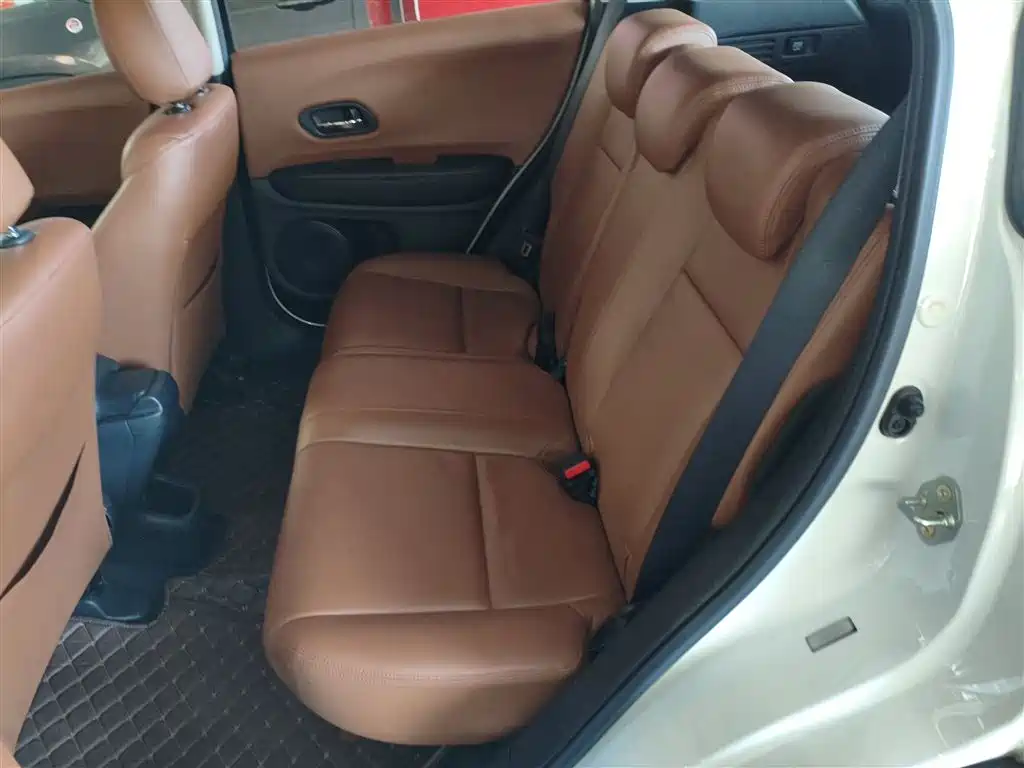 Honda Vezel 2018 — фото 13