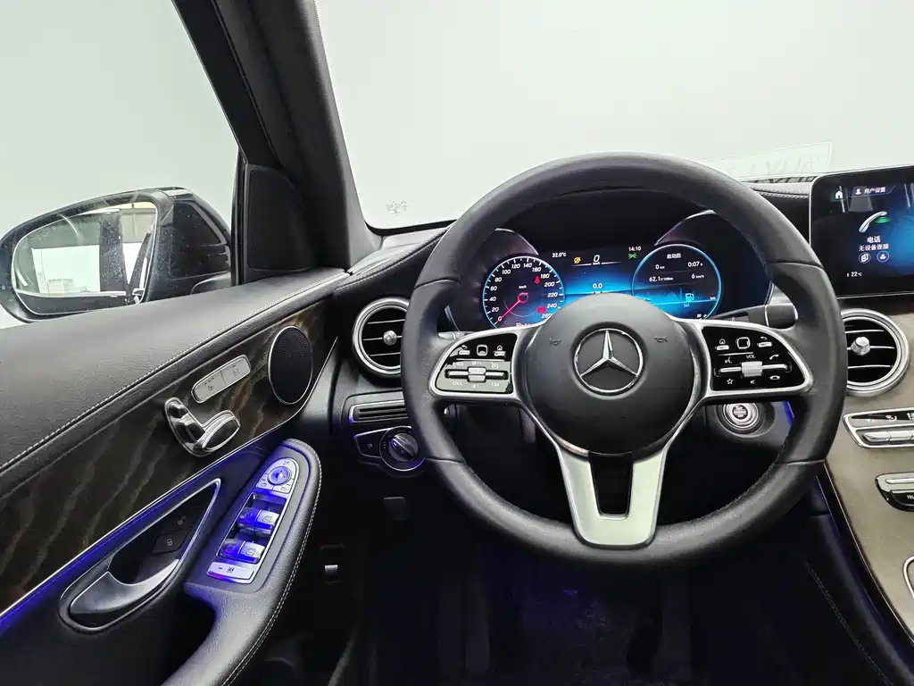 Mercedes-Benz GLC 2020 — фото 9