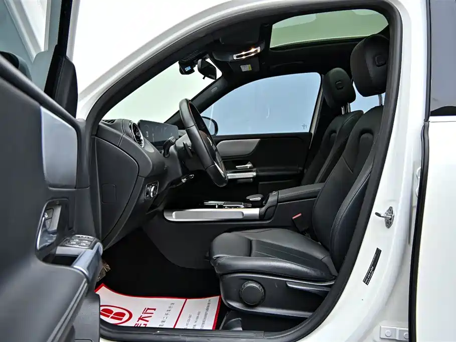Mercedes-Benz GLB 2022 — фото 11