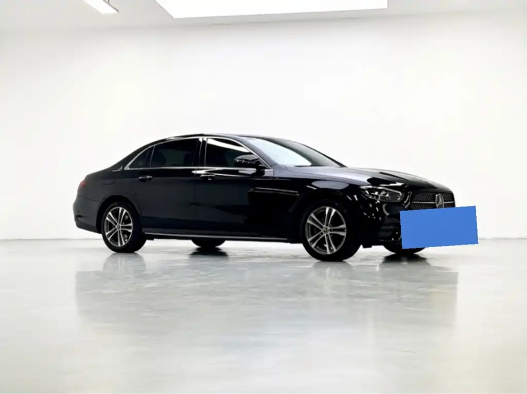 Mercedes-Benz E-Class 2021 — фото 3