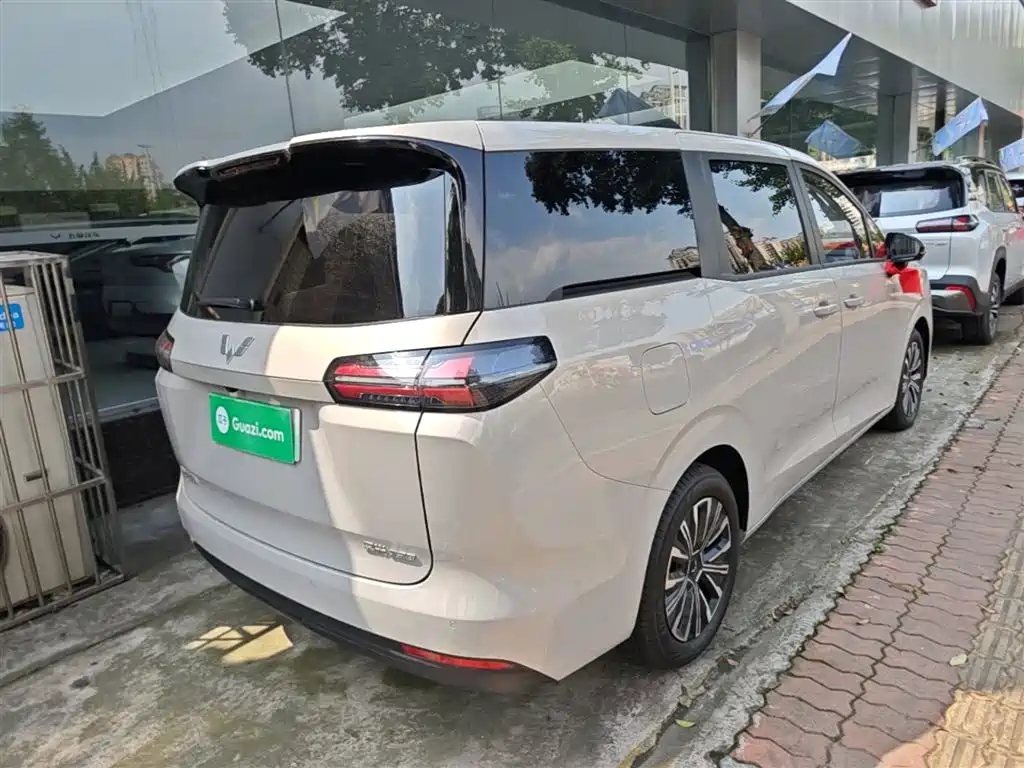 Wuling Starlight 730 EV 2025 — фото 7