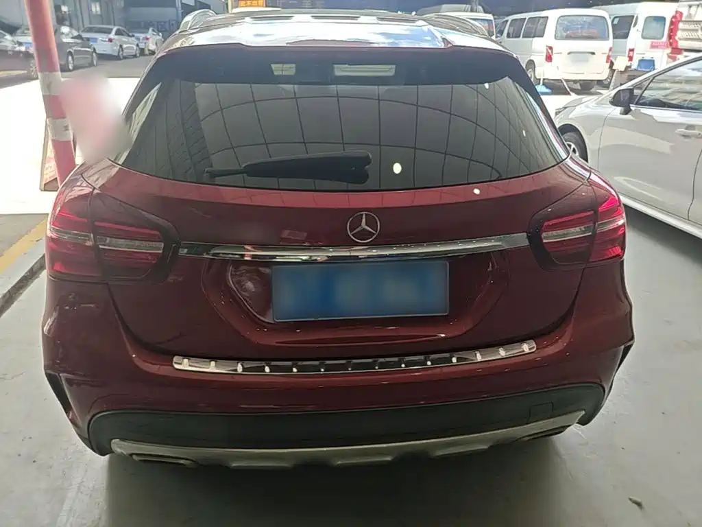 Mercedes-Benz GLA 2019