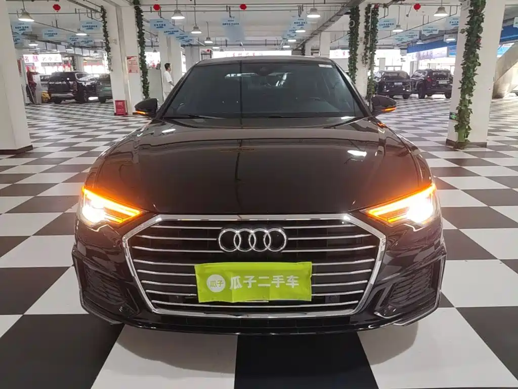 Audi A6L 2020