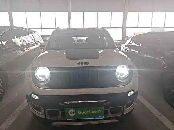 Jeep Freeman 2017
