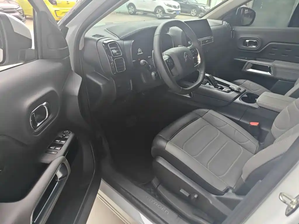 Citroen C5 AIRCROSS 2023 — фото 16