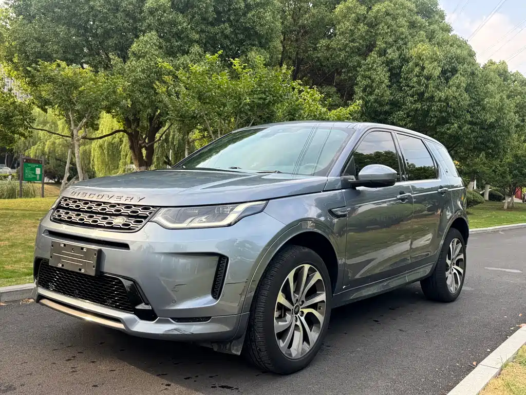 Land Rover Discovery Sport 2021 — фото 1