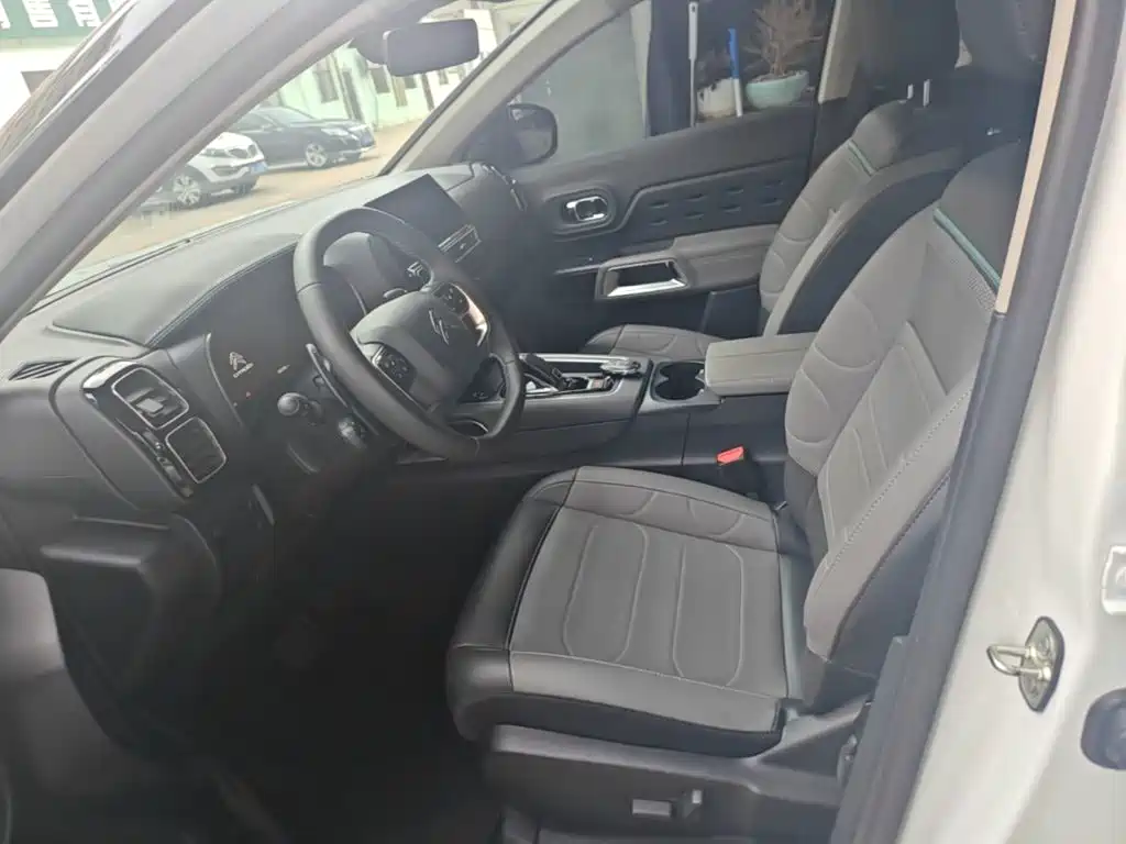 Citroen C5 AIRCROSS 2023 — фото 15