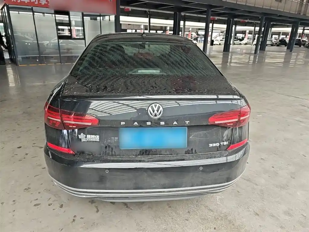 Volkswagen Passat 2019 — фото 6