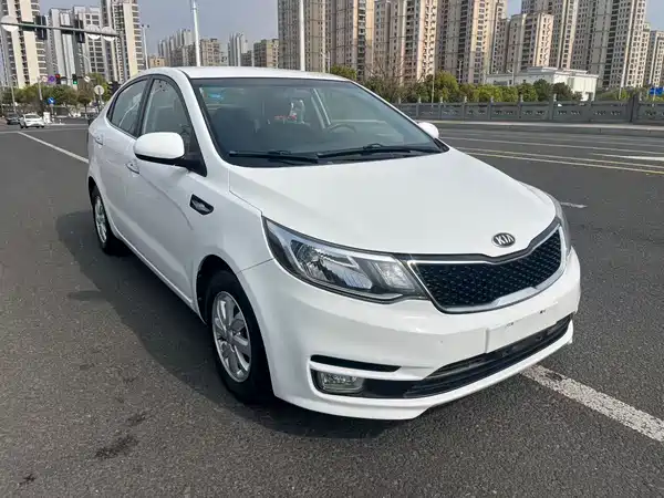 Kia K2 2015