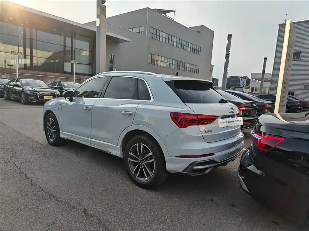 Audi Q3 2023