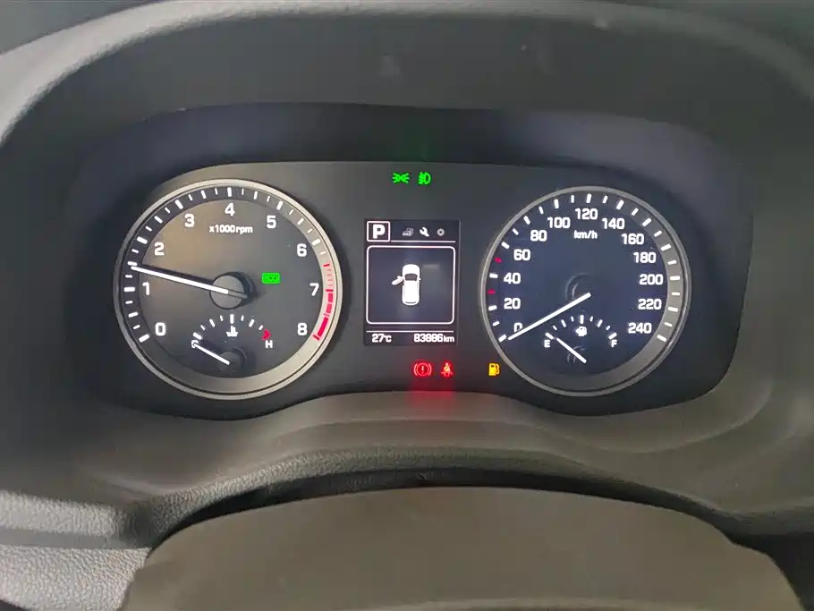 Hyundai Tucson 2018 — фото 14