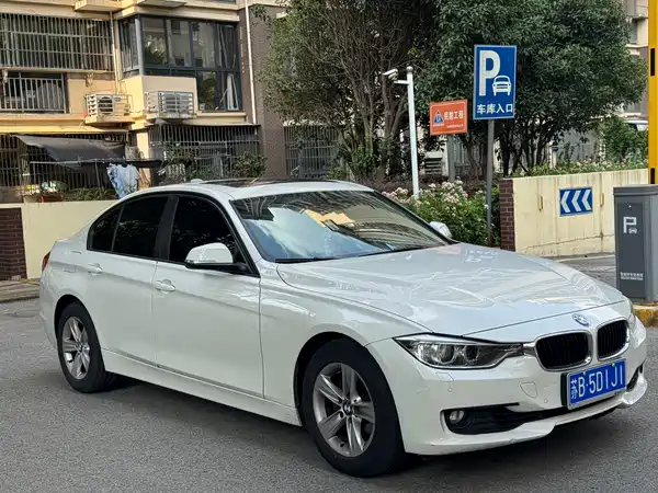 BMW 3 Series 2015