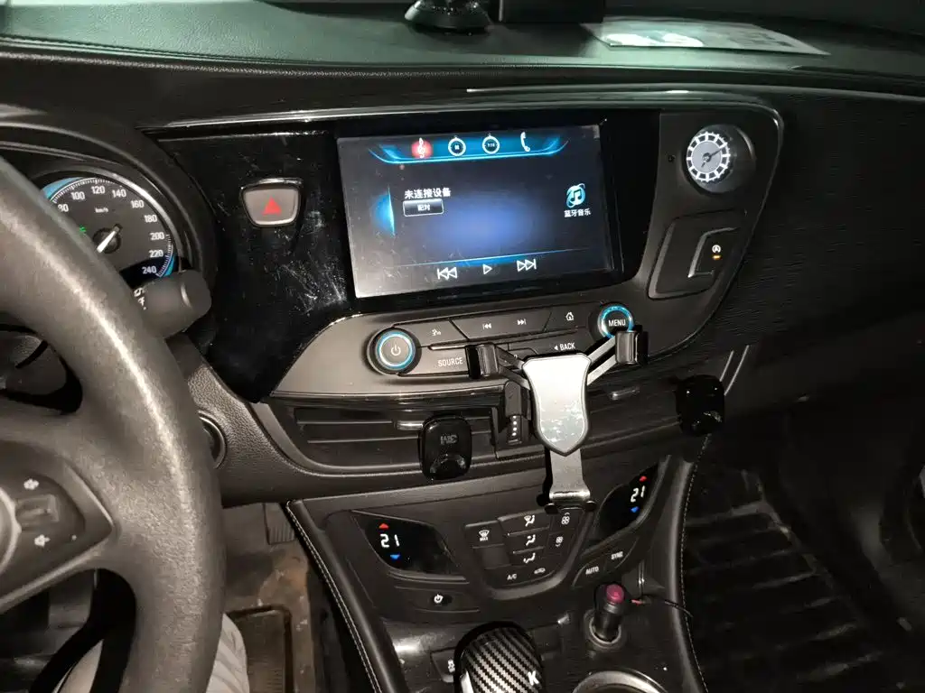 Buick Envision Plus 2015 — фото 6
