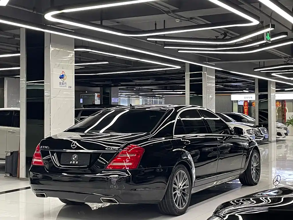 Mercedes-Benz S-Class 2010 — фото 4