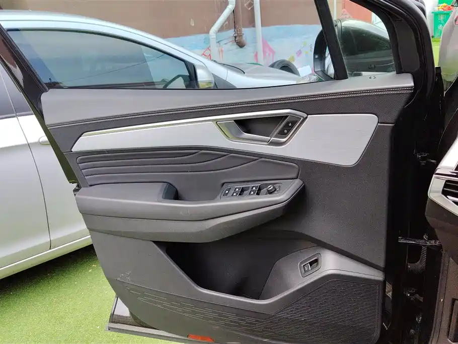 Volkswagen Talagon 2025