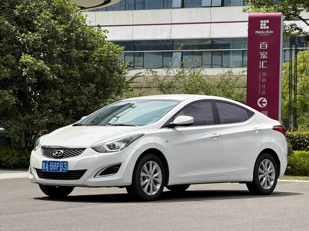 Hyundai Elantra Langdong 2016 — фото 1