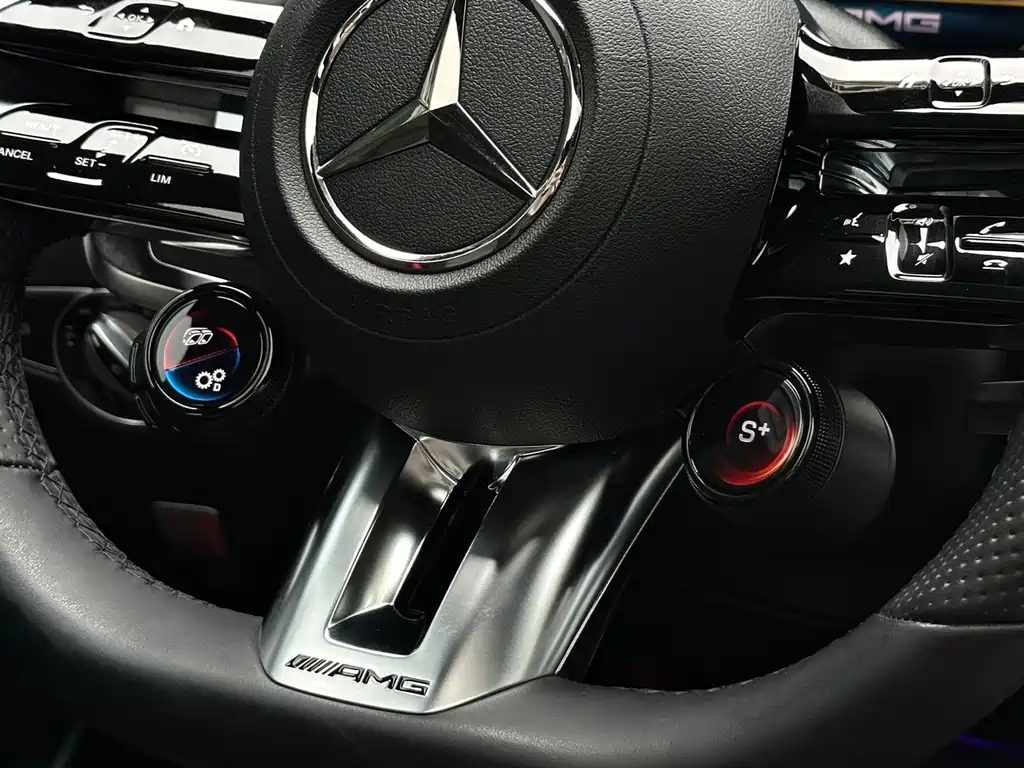 Mercedes-Benz E-Class AMG 2023 — фото 12