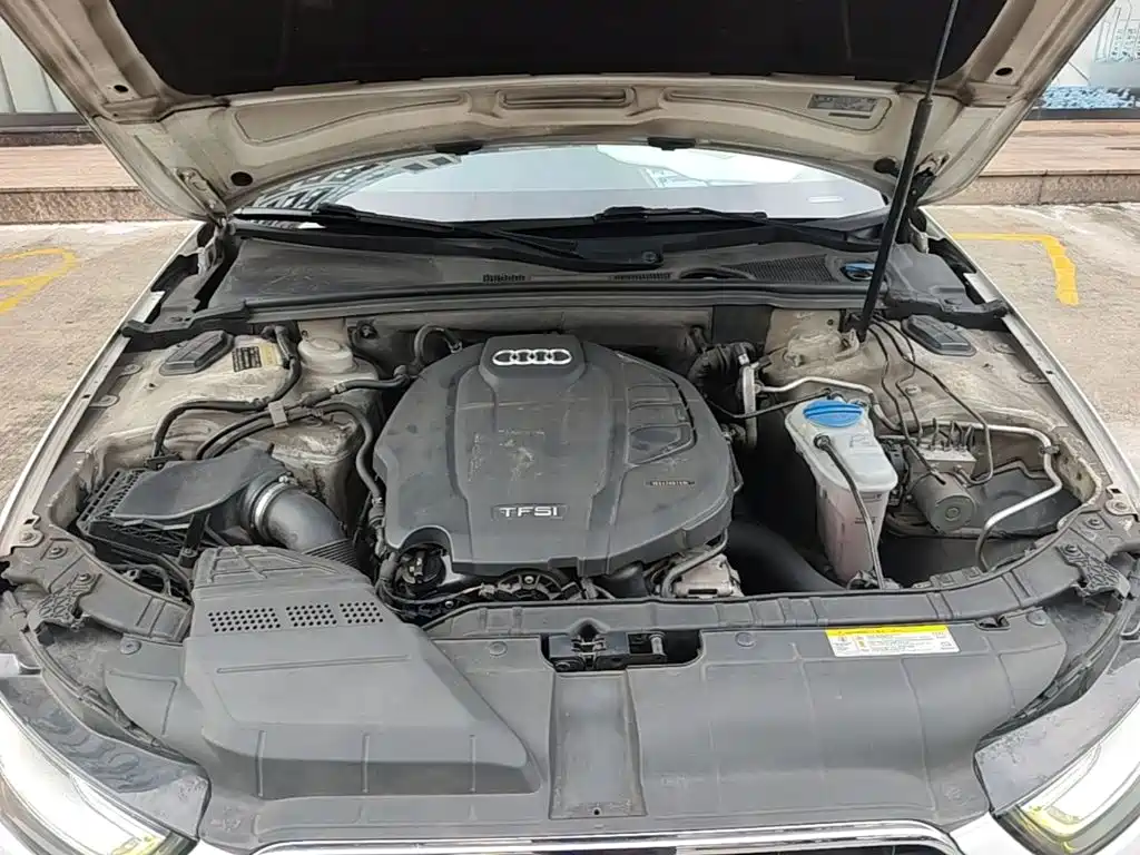 Audi A4L 2015 — фото 20