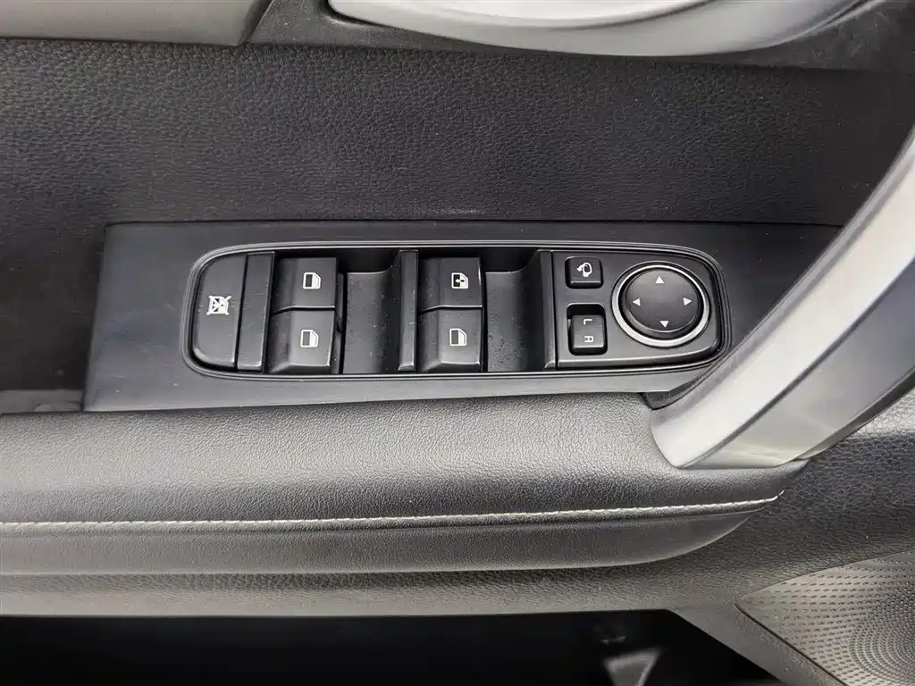 Kia Sportage 2021 — фото 9