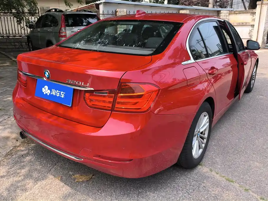BMW 3 Series 2012