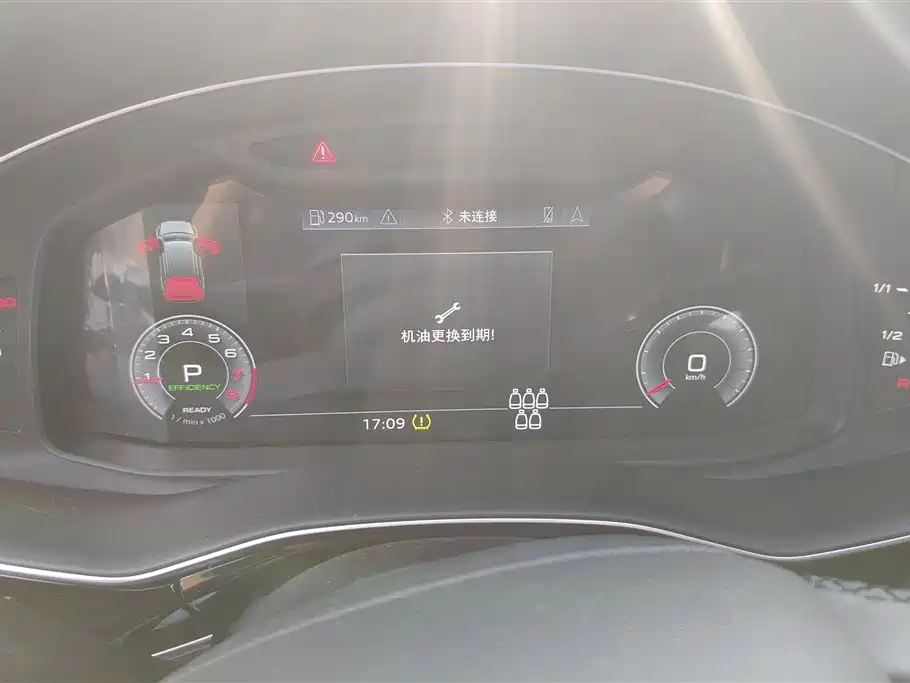 Audi Q7 2023 — фото 14