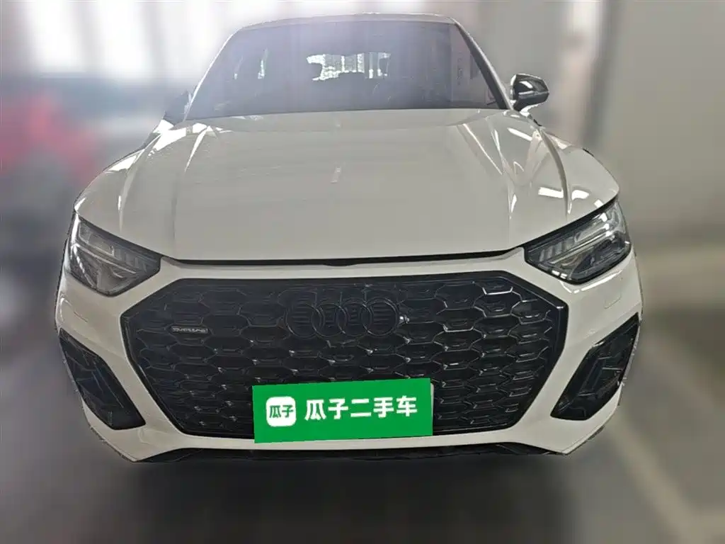 Audi Q5L Sportback 2022 — фото 5