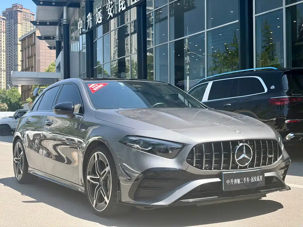 Mercedes-Benz A-Class AMG 2024 — фото 4