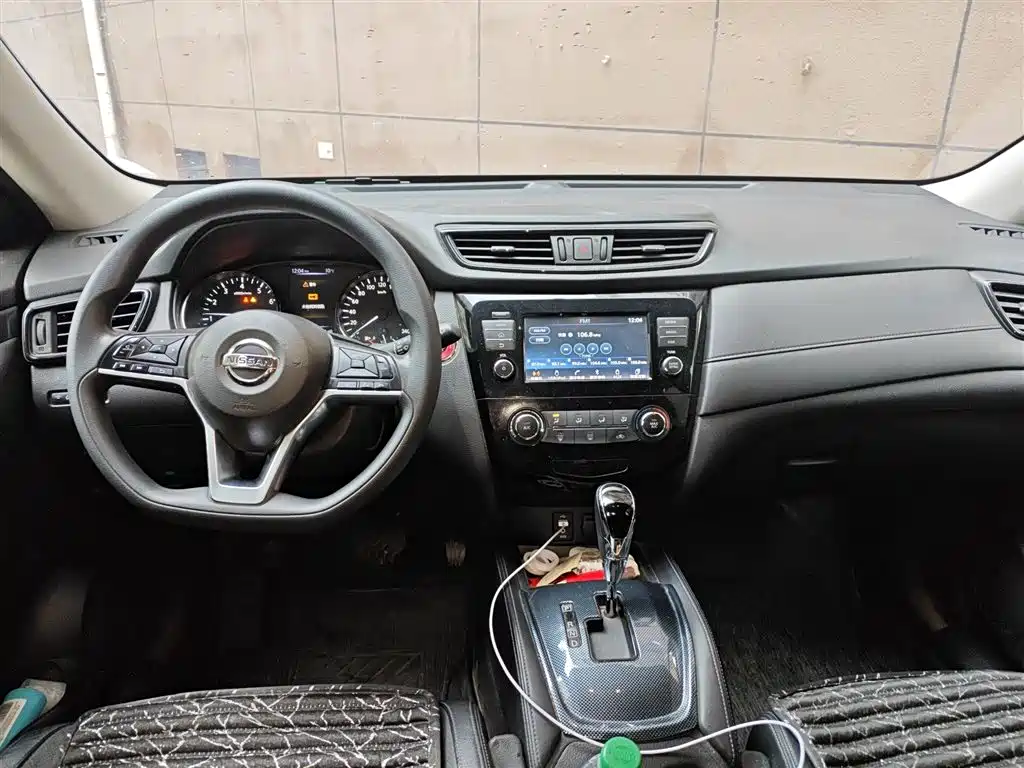 Nissan X-Trail 2018 — фото 13