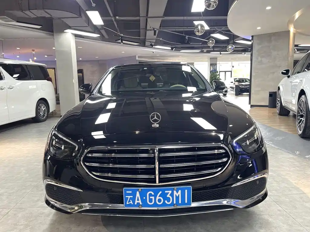 Mercedes-Benz E-Class 2021