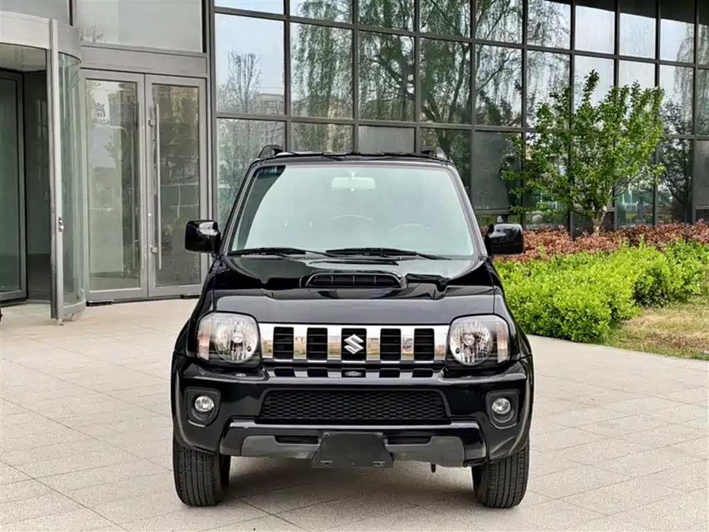 Suzuki Jimny 2017 — фото 13