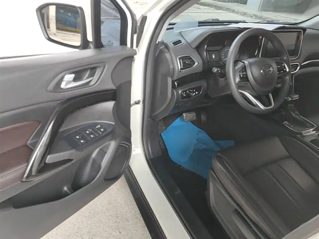 GAC Motor Trumpchi GS4 2019 — фото 16