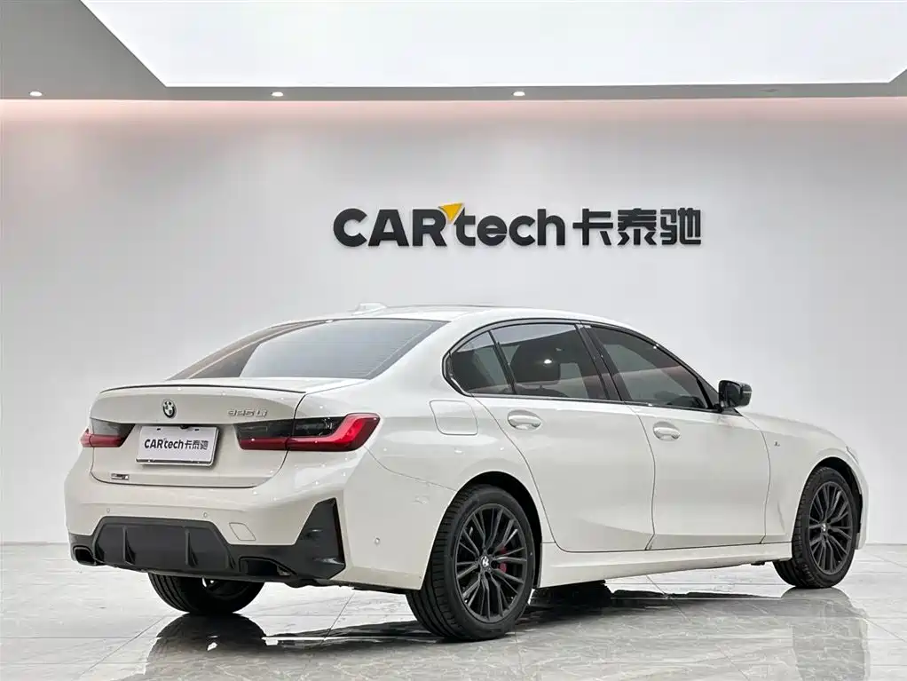 BMW 3 Series 2024