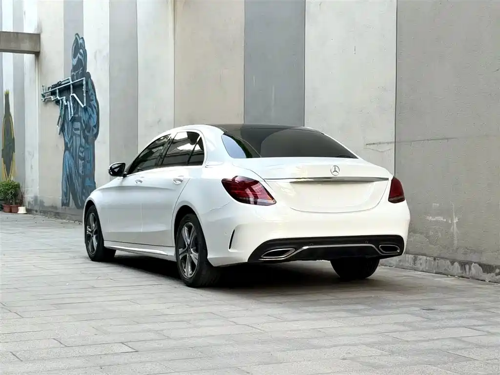 Mercedes-Benz C-Class 2020