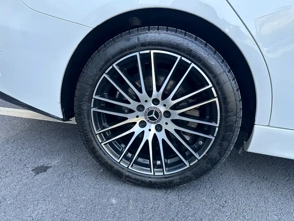 Mercedes-Benz C-Class 2022 — фото 16