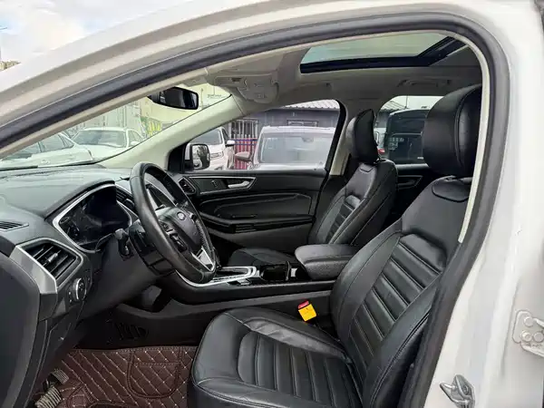 Ford Edge 2016