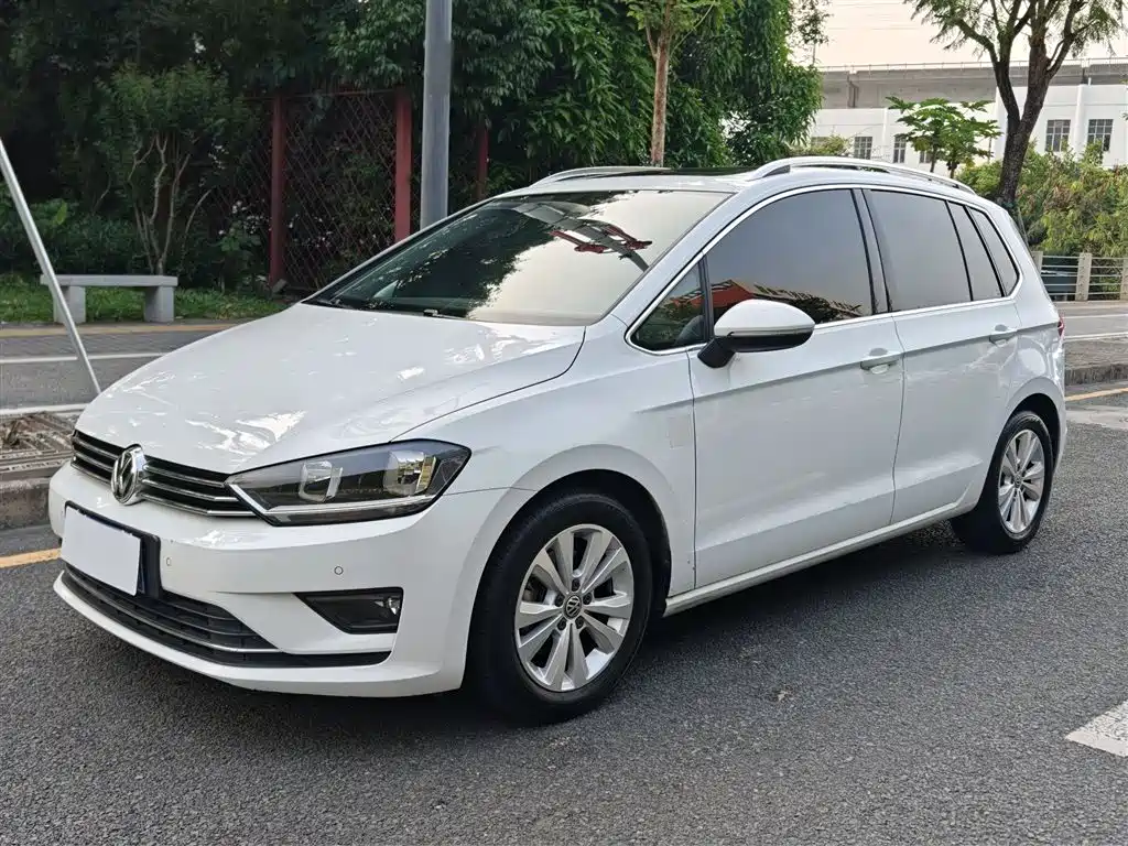 Volkswagen Golf Sportsvan 2017 — фото 2