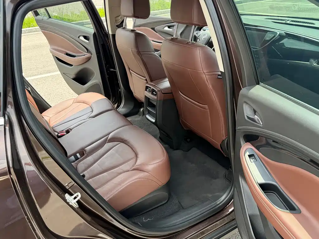 Buick Envision Plus 2021 — фото 11