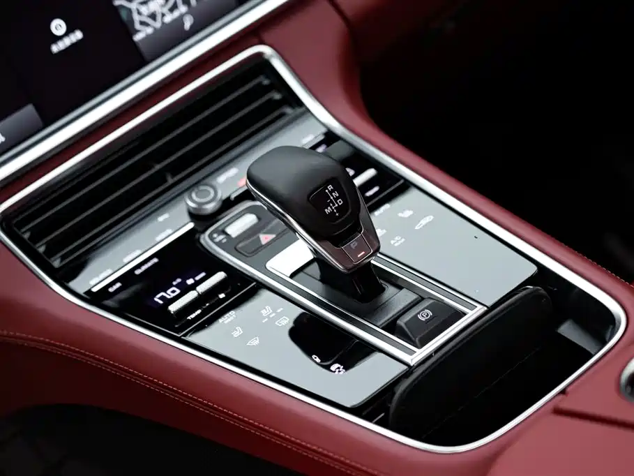 Porsche Panamera 2022 — фото 15