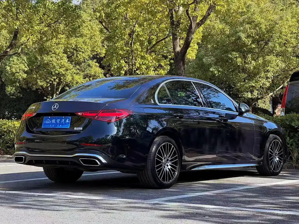 Mercedes-Benz C-Class 2022