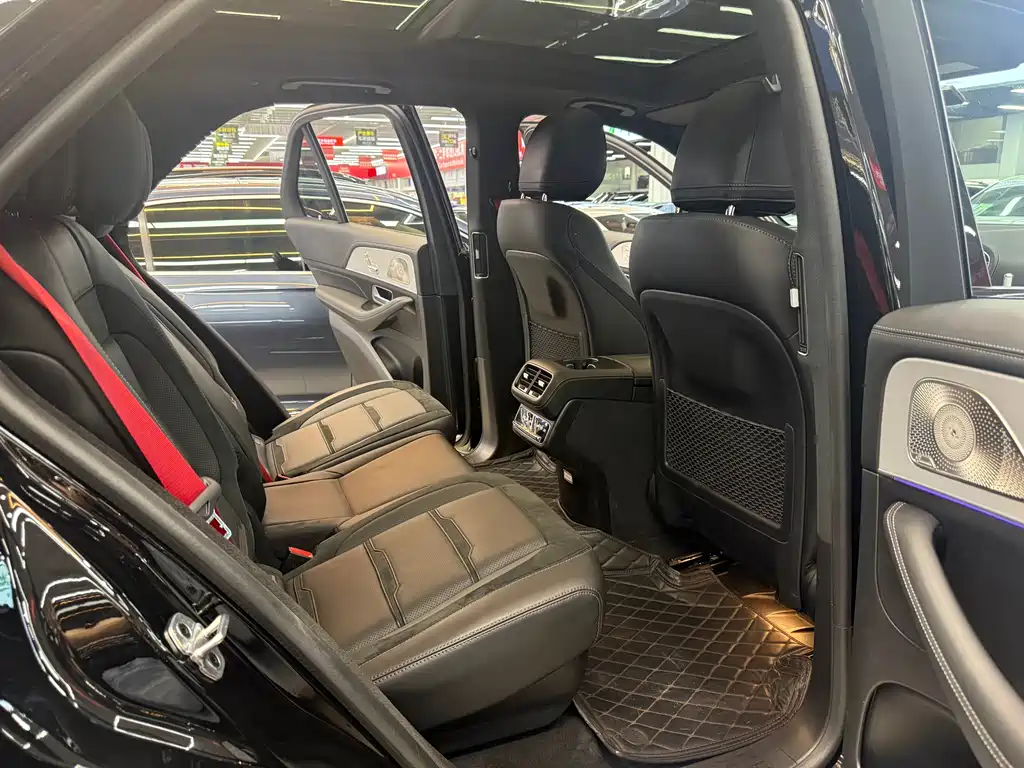 Mercedes-Benz GLE AMG 2024 — фото 14