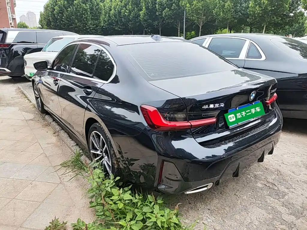BMW 3 Series 2024