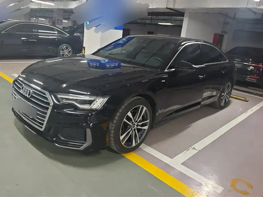 Audi A6L 2022