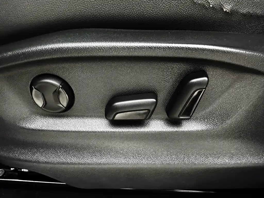 Volkswagen Tiguan L 2023 — фото 12