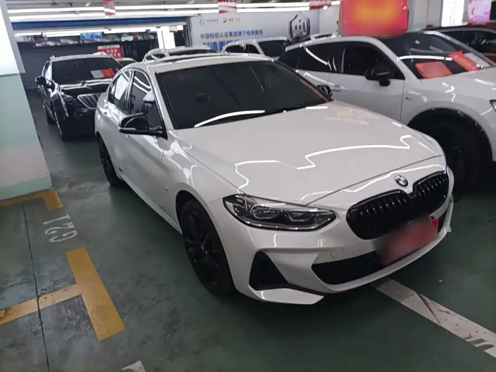 BMW 1 Series 2021