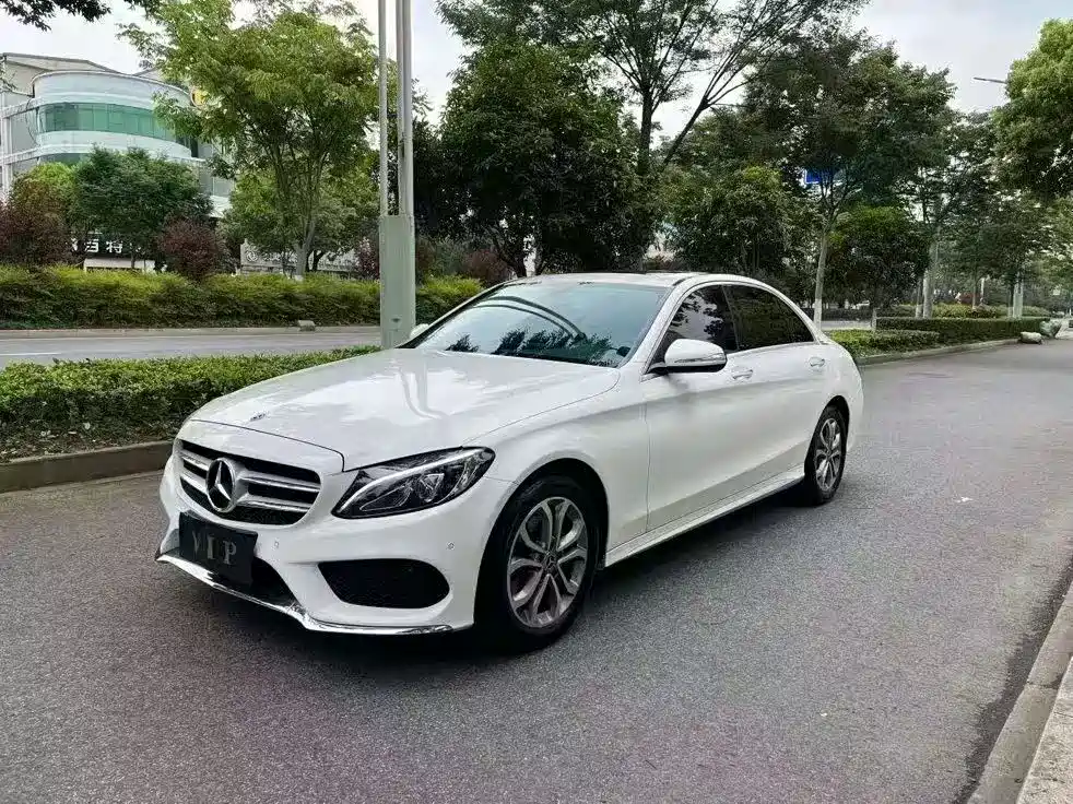 Mercedes-Benz C-Class 2018