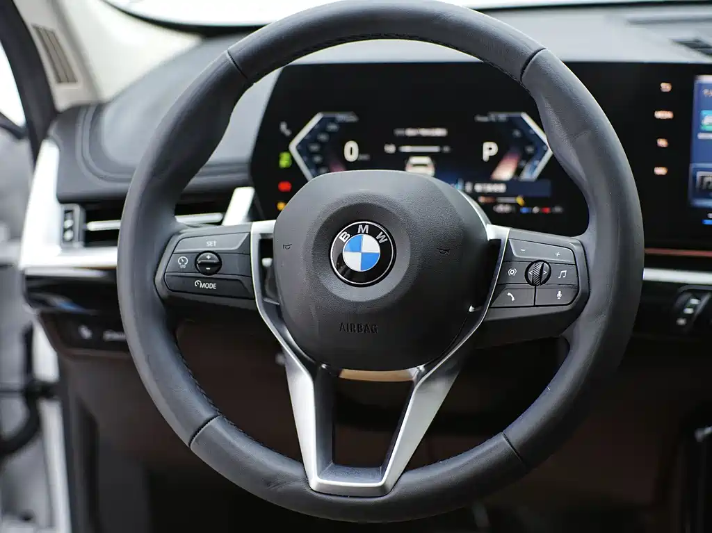 BMW X1 2023 — фото 18