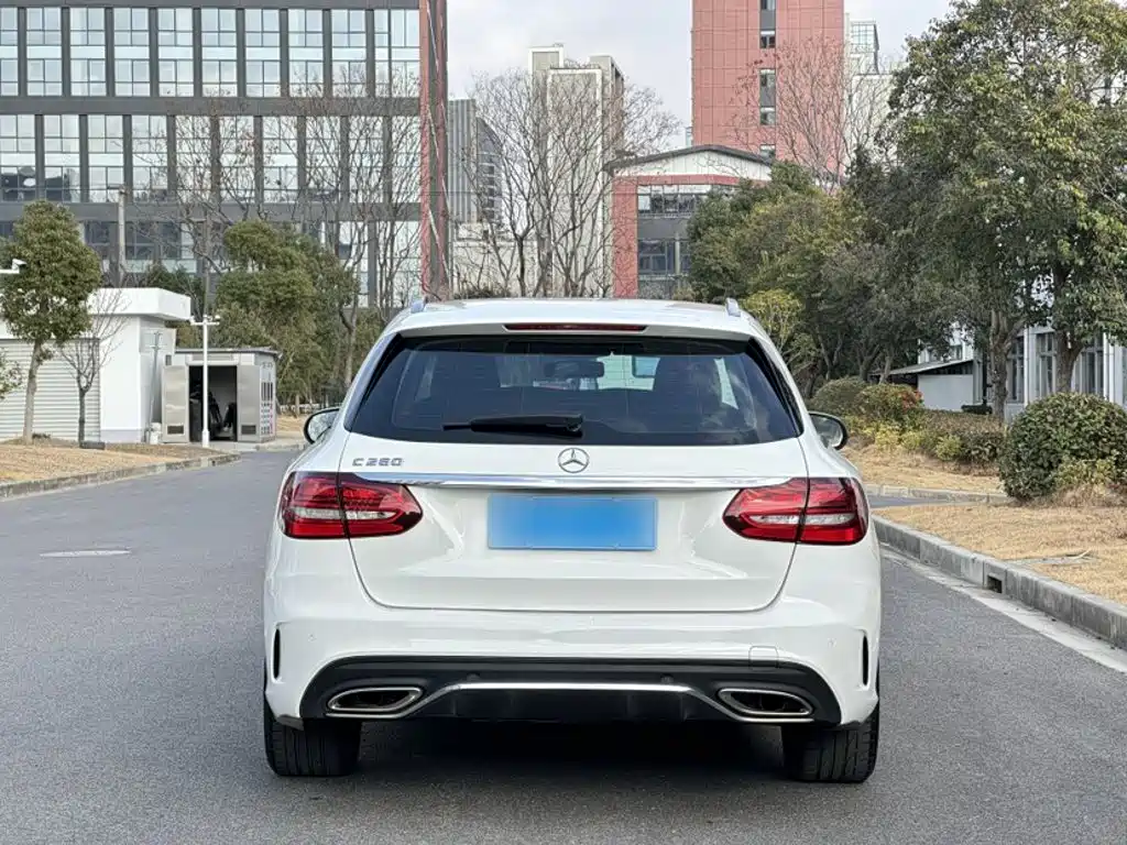 Mercedes-Benz C-Class 2019 — фото 22